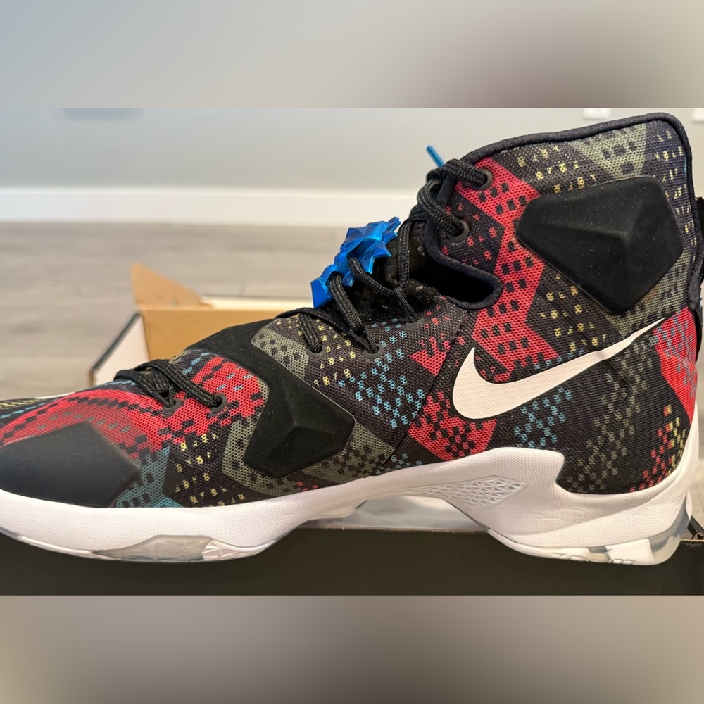 LeBron X111 BHM Sz 14 NWT